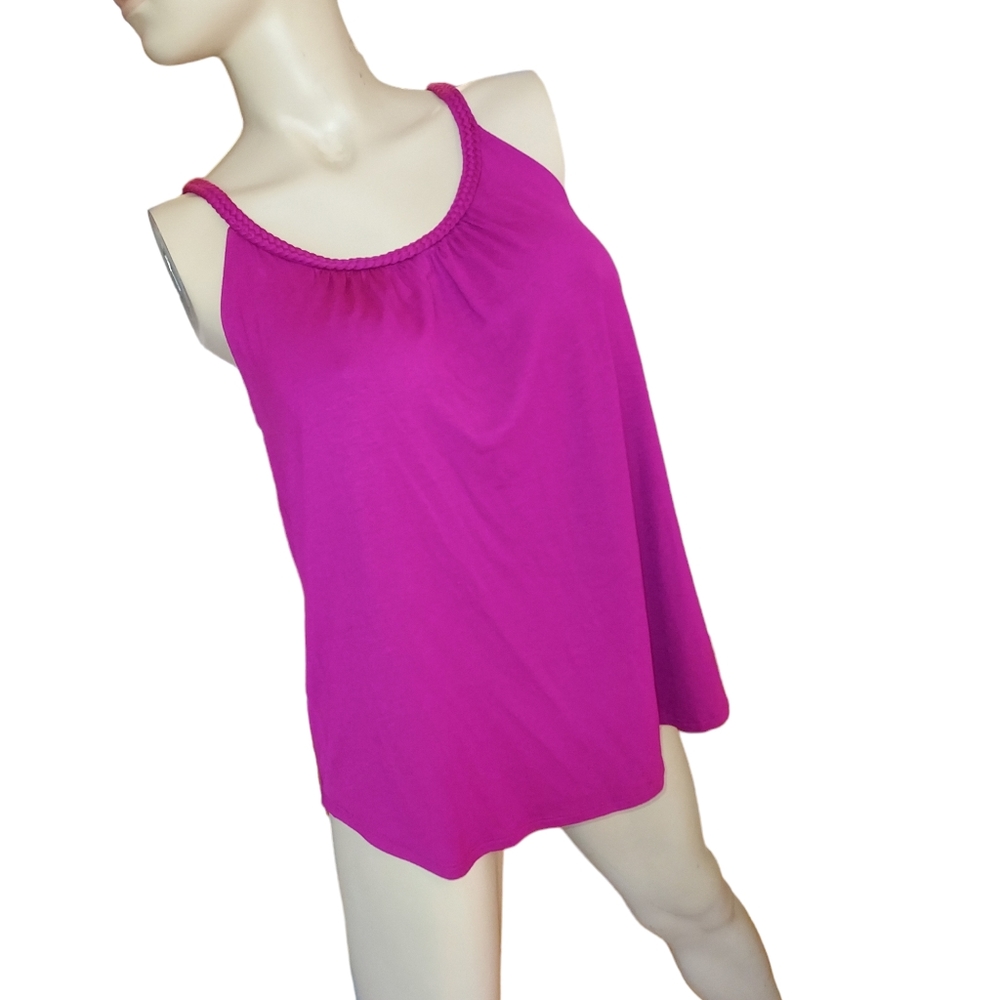 Size medium women's tank top shirt apt 9 fuschia beautiful